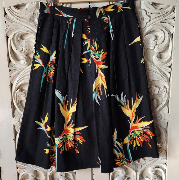 Eva Mendes Black bird of paradise Maddie skirt - Picture 7 of 13